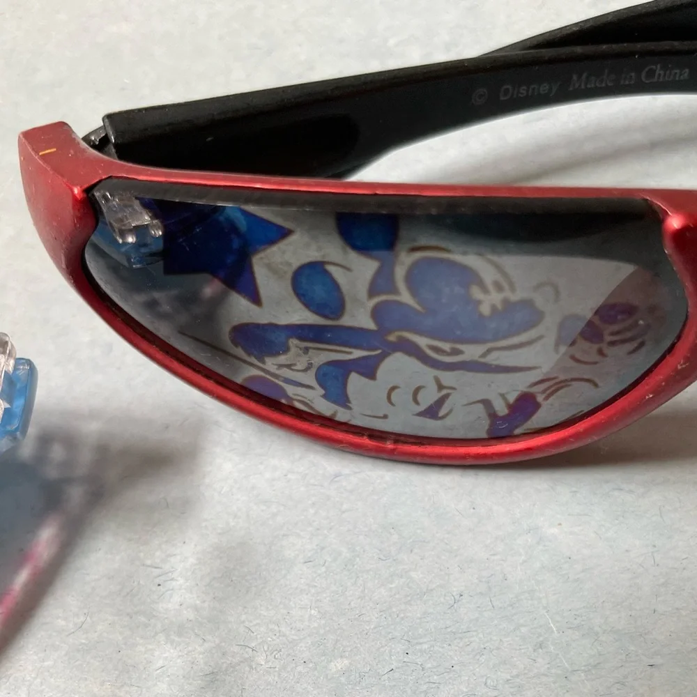 EUC Disney + Star Wars + More Kids Oval Sunglasses (Set of 4)